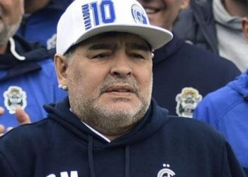 مارادونا صاحب “هدف اليد” المثير في تاريخ كأس العالم 