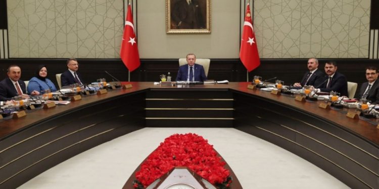 نبض تركيا: أردوغان بدأ يمارس معارضة ضد إجراءاته الذاتية السابقة!