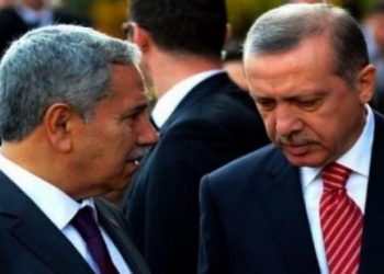 هل سيستقيل بولنت أرينتش بعد هجوم أردوغان عليه؟