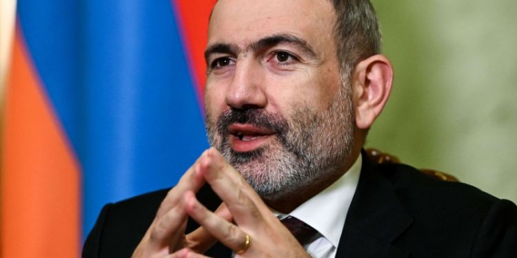 أرمينيا تعلن تسليم قرة باغ إلى أذربيجان