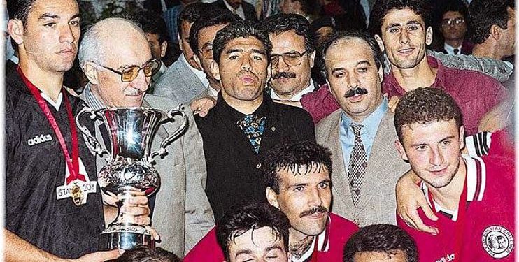 كولن: مارادونا لم يكن لاعبا أسطوريا فحسب