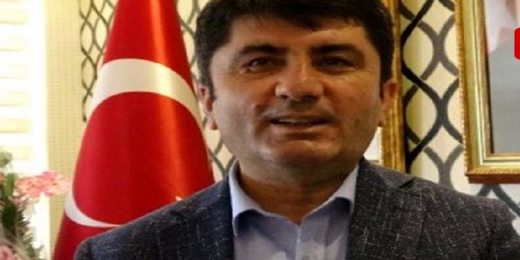 نقل شرطي تركي والتحقيق معه بعد كشفه عن فساد!