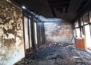 تركيا.. مجهولون يشعلون النار في مسجد بولاية سعرد