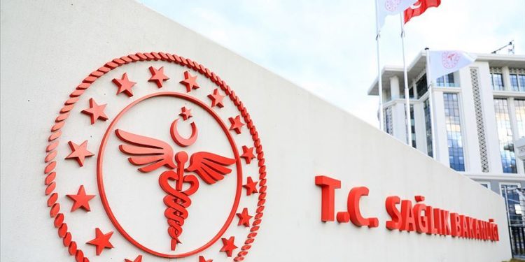 تركيا.. إقالة نائب وزير الصحة!