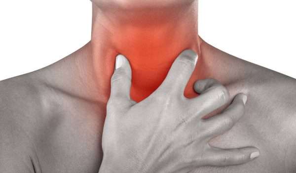 مسببات التهاب الحلق الدائم والعلاج