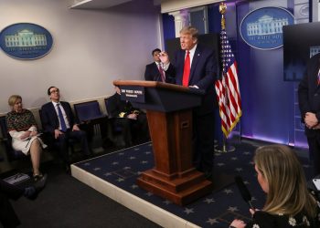 ترامب: سأغادر البيت الأبيض إذا صادق “المجمع” على فوز بايدن