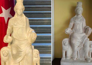 عمره 1700 عام.. تركيا تستعيد تمثال “الإلهة الأم”