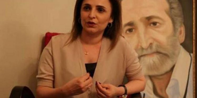 حبس صحفية تركية 6 سنوات و3 أشهر