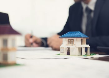 انخفاض مبيعات العقارات في تركيا بنحو 19%