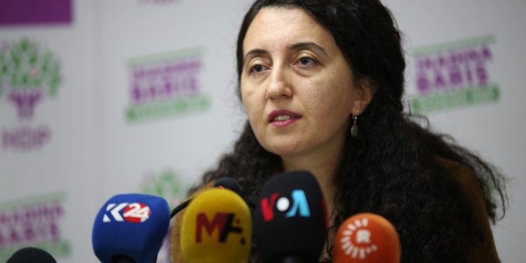 تركيا.. 16 ألف من أعضاء الحزب الكردي أوقفوا منذ عام 2015