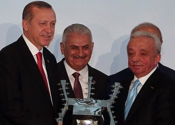 شركة مقربة من أردوغان ترد على حملة الهجوم عليها بإعلان مثير