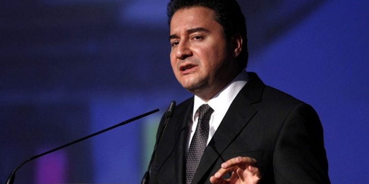 باباجان: لا يمكن حل الأزمة الكردية بتقييم أحادي من قبل الحكومة