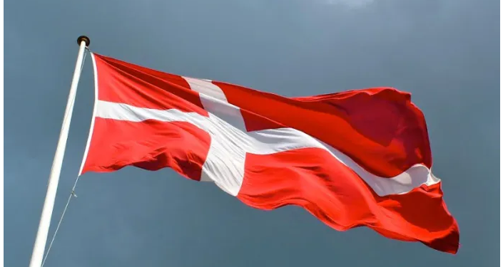 الدنمارك تتهم امرأة بالتجسس لصالح تركيا