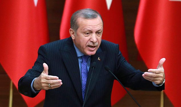 مدير مركز أبحاث روسي: أردوغان دبر انقلاب 2016 لسحق المعارضة