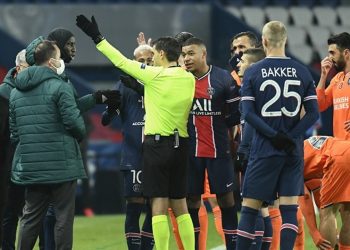 نادي باشاق شهير التركي يودع دوري أبطال أوروبا