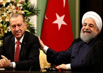 روحاني يطلب من شعبه المغفرة لأردوغان بعد “أزمة القصيدة”