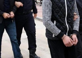 تركيا.. اعتقال 23 بينهم رئيس بلدية بتهم الرشوة والابتزاز