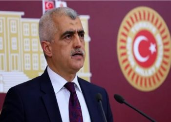 جرجرلي أوغلو لحزب أردوغان: جئت لأزعجكم!