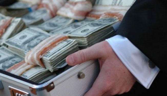 برلماني: فساد حكومات أردوغان المالي 5 تريليونات دولار