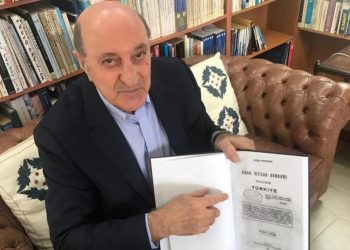 برلماني: تركيا على موعد مع “تسونامي” البطالة والإفلاس والفقر