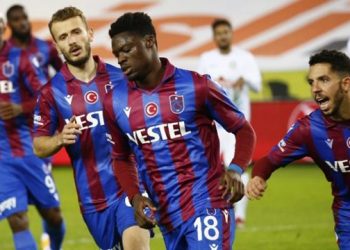 طرابزون سبور يفوز على ريزا سبور في دربي البحر الأسود