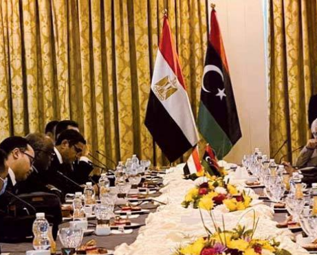 وفد مصري يزور طرابلس بعد ساعات من مغادرة وزير الدفاع التركي