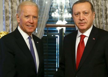 حقوقي: بايدن سيدفع أردوغان إلى السلام مع الأكراد