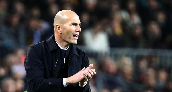 ضربة قوية لريال مدريد.. كورونا بلغ “رأس الفريق”