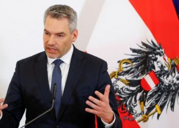 النمسا ترحل جاسوسًا تركيا كُلف باغتيال معارضين