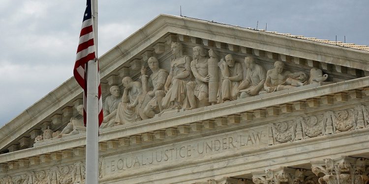 في أيام ترامب الأخيرة.. أمريكا تعدم رجلا مصابا بكورونا