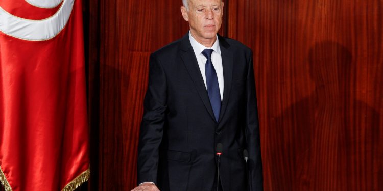 نجاة رئيس دولة عربية من محاولة اغتيال