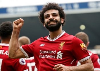 نادي برشلونة يوضح حقيقة ضمه اللاعب محمد صلاح