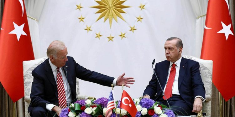 مستقبل العلاقات التركية الأمريكية.. احتواء الأزمات أم التصعيد المدروس