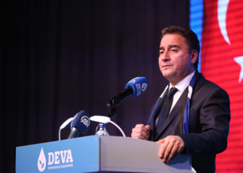 باباجان: دعم الشعب للتحالف الحاكم في تناقص مستمر