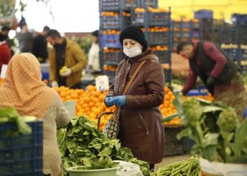 تركيا.. تقرير حكومي: ثقة الجمهور في الاقتصاد ترتفع!