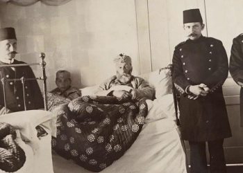 صورة السلطان عبد الحميد تشعل مواقع التواصل الاجتماعي