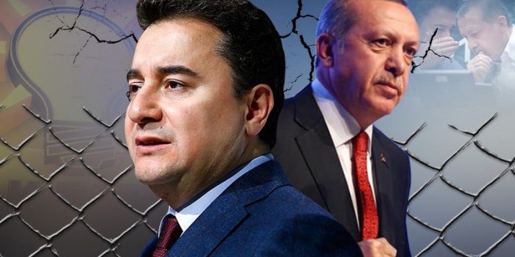 باباجان: أردوغان سياسي عفا عليه الزمن!