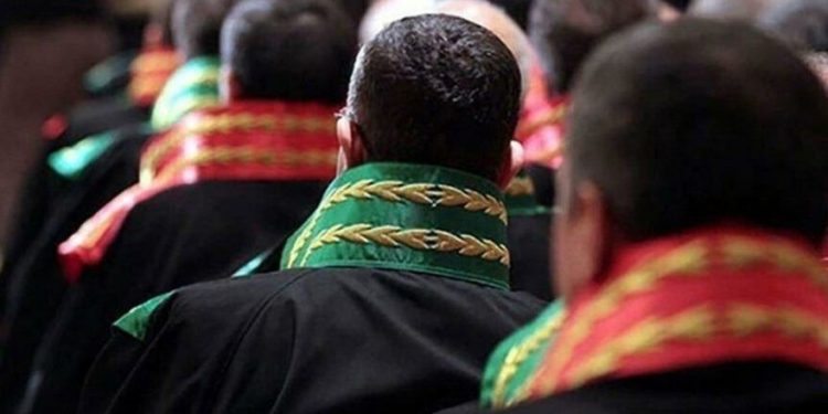 تركيا.. اعتقالات تطال 44 قاضيًا ومدعيًا عامًا بالتهمة المعروفة