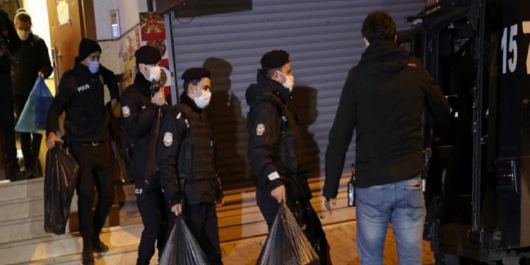 اعتقال رئيسي شعبة الحزب الكردي في أسنيورت مجددًا