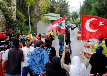 تركيا توجه رجال الأعمال لاستغلال “العمالة الرخيصة” في لبنان
