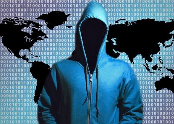 إيران تتجسس إلكترونيًا على المعارضين في الداخل والخارج