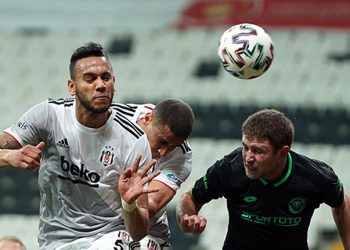 رغم طرد أحد لاعبيه.. بشكتاش ينجح في هزيمة قونيا سبور