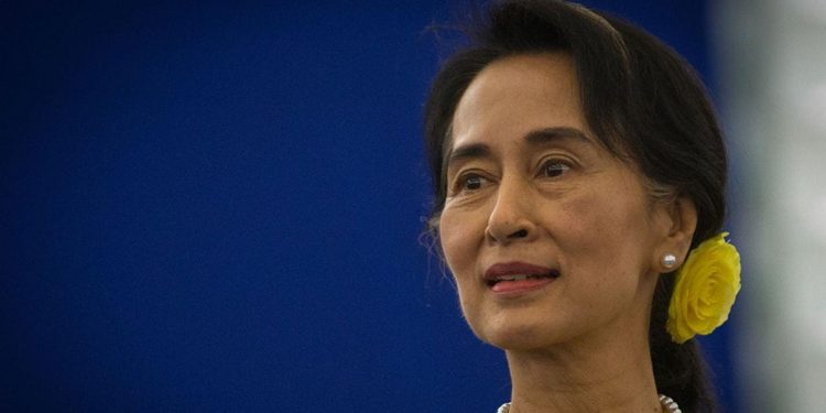 مجلس الأمن الدولي يطالب بالإفراج عن زعيمة ميانمار سو تشي وآخرين