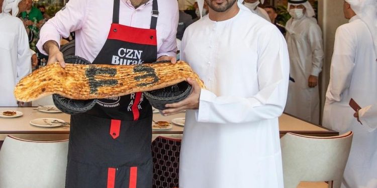 اهتمام كبير بخبر “زمان” عن مطعم الشيف بوراك في دبي