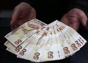 3.4 ملايين تركي يعجزون عن سداد ديونهم