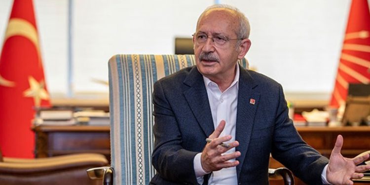 كليجدار أوغلو: حكومة انقلاب مدني تحكم تركيا