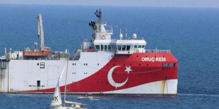 اليونان تحتج على إرسال تركيا سفينة أبحاث للمياه الدولية