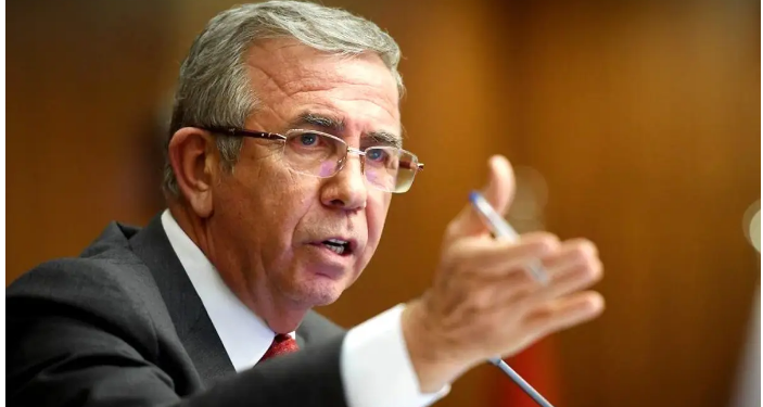 رئيس بلدية أنقرة لحزب أردوغان: لا تضعوا أنفسكم مكان الله!