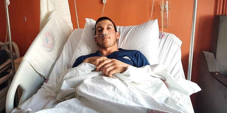 من مسافة صفر.. مواطن يروي مأساة تعرضه لإطلاق نار من قوات الدرك