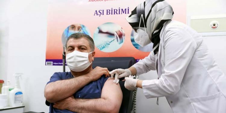 تركيا.. أكثر من 5 ملايين شخص تلقوا الجرعة الأولى من لقاح كورونا